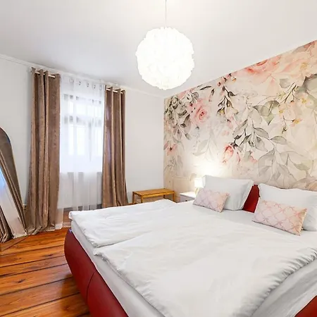 Appartement Am Schloss Hemhofen